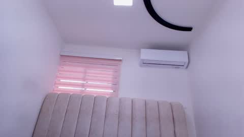 tinkerbell online show from 16, 1, 2026