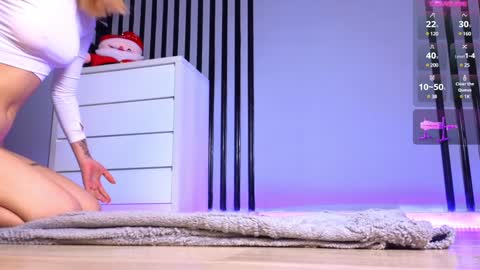 Snapshot of tinki_winkii chatting on 12, 1, 2025 Tina online show from 12, 1, 2025