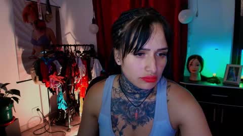 I AM BELLA  ----------- follow my  IG  TINNS 69 online show from 7, 1, 2026