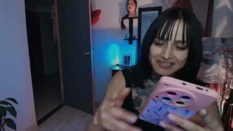 I AM BELLA  ----------- follow my  IG  TINNS 69 online show from 26, 2, 2026