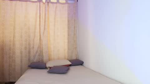 TINNY AND CANDY online show from 22, 2, 2026