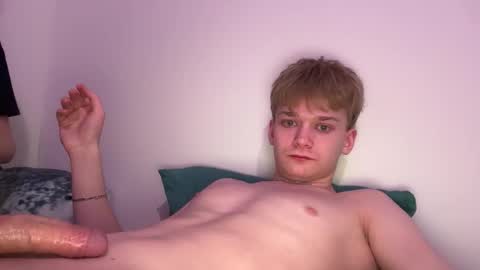 Snapshot of tinnydoll chatting on 17, 3, 2026 TinnyDoll online show from 17, 3, 2026