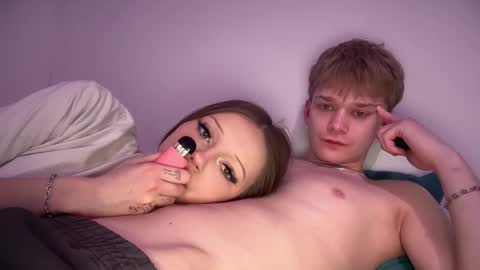 Snapshot of tinnydoll chatting on 18, 3, 2026 TinnyDoll online show from 18, 3, 2026