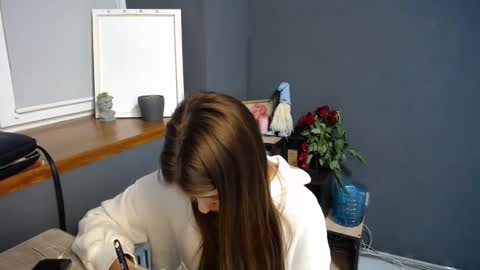 Snapshot of tiny_felicity chatting on 28, 2, 2025 Gloria online show from 28, 2, 2025