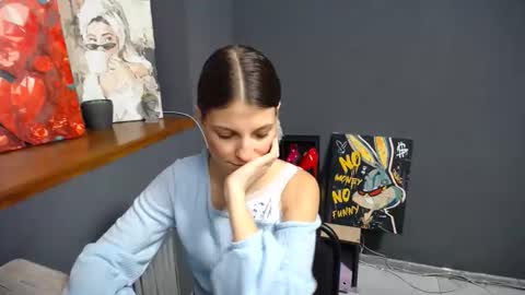 Snapshot of tiny_felicity chatting on 29, 10, 2025 Gloria online show from 29, 10, 2025