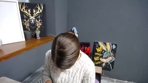 Snapshot of tiny_felicity chatting on 26, 11, 2025 Gloria online show from 26, 11, 2025