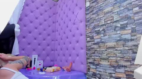 tiny online show from 14, 1, 2025