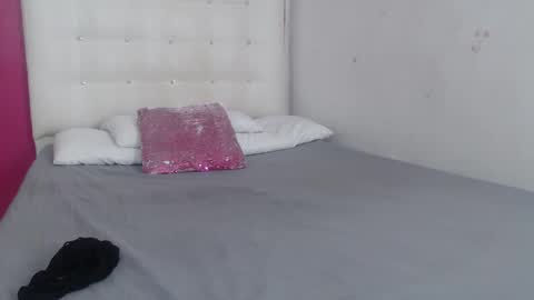 tiny_whore18 online show from 17, 1, 2026