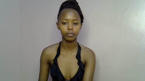 Snapshot of tinybarbie_ chatting on 26, 10, 2025 Barbie online show from 26, 10, 2025