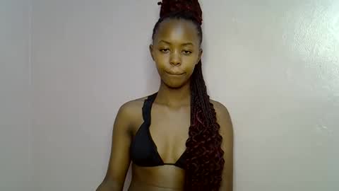 Snapshot of tinybarbie_ chatting on 26, 10, 2025 Barbie online show from 26, 10, 2025