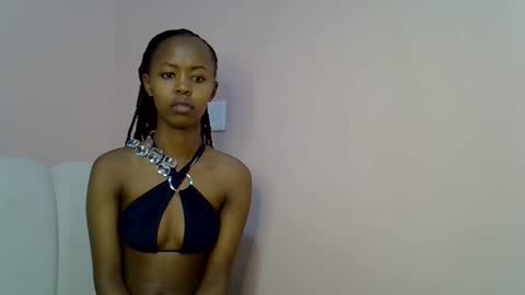 Snapshot of tinybarbie_ chatting on 11, 11, 2025 Barbie online show from 11, 11, 2025