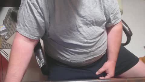 Snapshot of tinyhubba chatting on 2, 5, 2026 tinyhubba online show from 2, 5, 2026