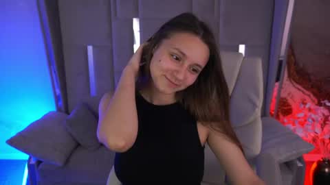 tinynataliee online show from 3, 7, 2026