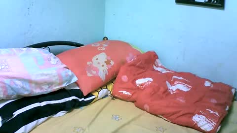 Snapshot of tinypussy_xx chatting on 19, 2, 2025 tinypussy_xx online show from 19, 2, 2025