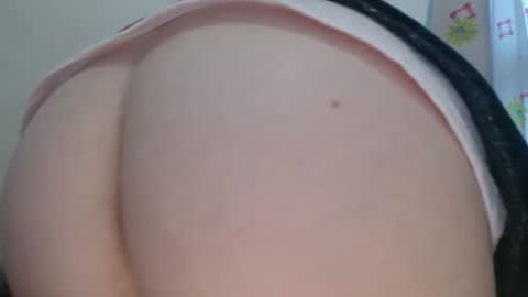 tinyslut66 online show from 9, 3, 2025