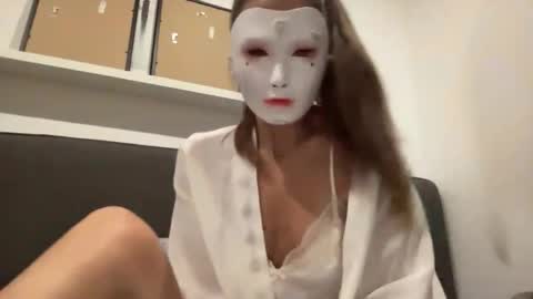 Tinks online show from 17, 10, 2025