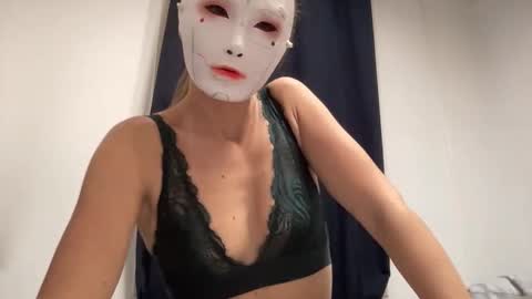 Tinks online show from 25, 10, 2025