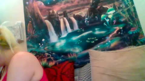 Snapshot of tipthekittenxo chatting on 1, 3, 2026 tipthekittenxo online show from 1, 3, 2026