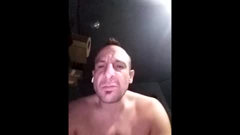 Snapshot of tiqueb40 chatting on 5, 2, 2026 tiqueb40 online show from 5, 2, 2026