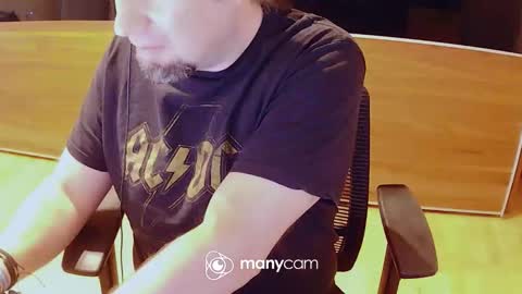 Snapshot of tirolerboy27 chatting on 6, 11, 2025 Tirolerboy27 online show from 6, 11, 2025