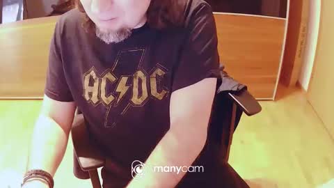 Snapshot of tirolerboy27 chatting on 4, 2, 2026 Tirolerboy27 online show from 4, 2, 2026