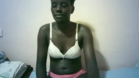 Snapshot of tishah chatting on 19, 10, 2025 Roshan online show from 19, 10, 2025