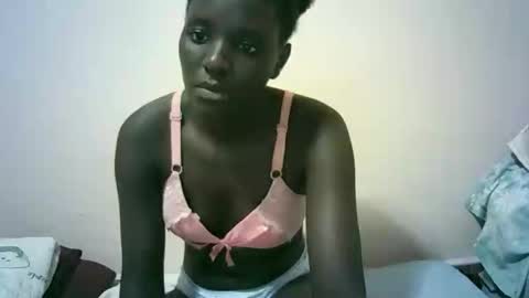 Snapshot of tishah chatting on 21, 10, 2025 Roshan online show from 21, 10, 2025