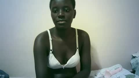 Snapshot of tishah chatting on 23, 10, 2025 Roshan online show from 23, 10, 2025