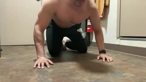 Snapshot of titanthrust chatting on 27, 4, 2026 titanthrust online show from 27, 4, 2026