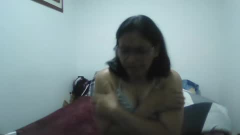 Snapshot of titssmall123 chatting on 31, 10, 2025 Ester online show from 31, 10, 2025