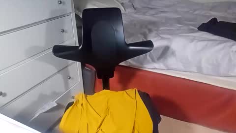 Snapshot of tjgaydaddy chatting on 12, 4, 2026 tjgaydaddy online show from 12, 4, 2026