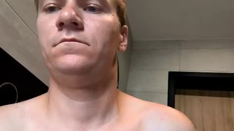 tobiasz950215 online show from 12, 6, 2026