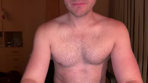 Snapshot of tobster1989 chatting on 19, 1, 2025 tobdog online show from 19, 1, 2025