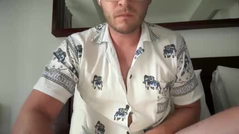 Snapshot of tobster1989 chatting on 1, 3, 2026 tobdog online show from 1, 3, 2026