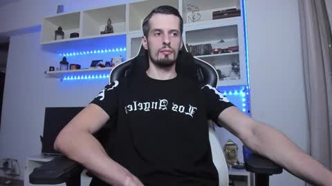 Snapshot of toddclaytonn chatting on 26, 10, 2025 Todd online show from 26, 10, 2025