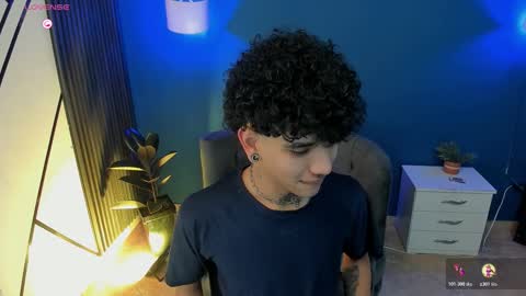 Snapshot of todoroki_g chatting on 28, 10, 2025 todoroki_g online show from 28, 10, 2025