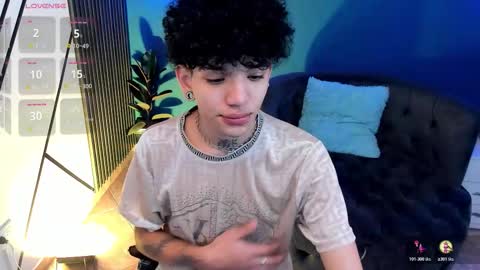 Snapshot of todoroki_g chatting on 10, 11, 2025 todoroki_g online show from 10, 11, 2025