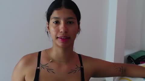 Snapshot of tokihoney chatting on 14, 12, 2024 Adela y juan online show from 14, 12, 2024