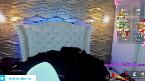 Snapshot of toky_doll chatting on 21, 12, 2024 toky online show from 21, 12, 2024