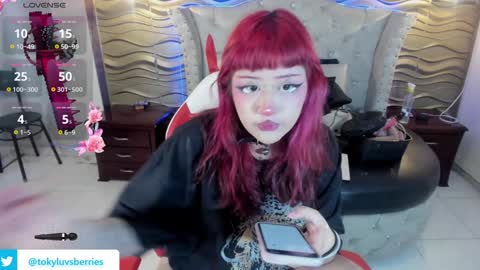 Snapshot of toky_doll chatting on 7, 1, 2025 toky online show from 7, 1, 2025