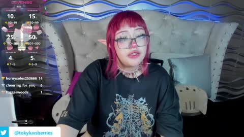Snapshot of toky_doll chatting on 14, 1, 2025 toky online show from 14, 1, 2025