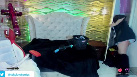 Snapshot of toky_doll chatting on 1, 2, 2025 toky online show from 1, 2, 2025