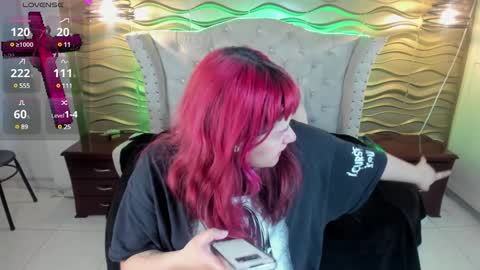 Snapshot of toky_doll chatting on 5, 2, 2025 toky online show from 5, 2, 2025