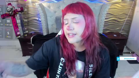 Snapshot of toky_doll chatting on 6, 2, 2025 toky online show from 6, 2, 2025