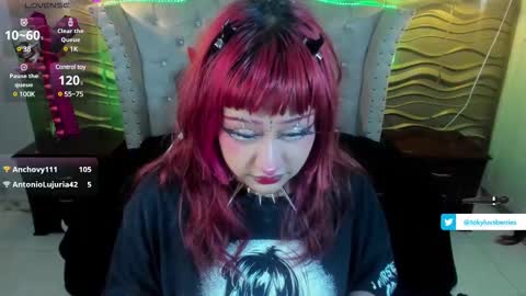 Snapshot of toky_doll chatting on 11, 2, 2025 toky online show from 11, 2, 2025