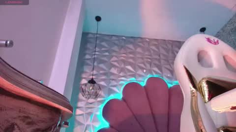 Snapshot of toky_doll chatting on 4, 10, 2025 toky online show from 4, 10, 2025