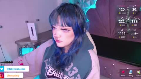 Snapshot of toky_doll chatting on 10, 10, 2025 toky online show from 10, 10, 2025