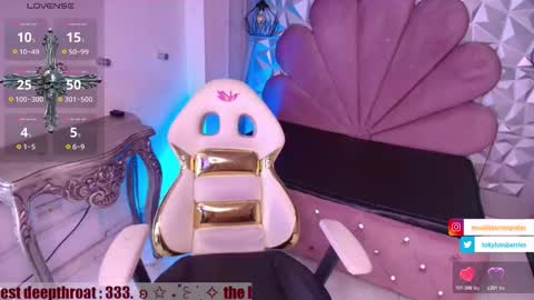 Snapshot of toky_doll chatting on 14, 11, 2025 toky online show from 14, 11, 2025