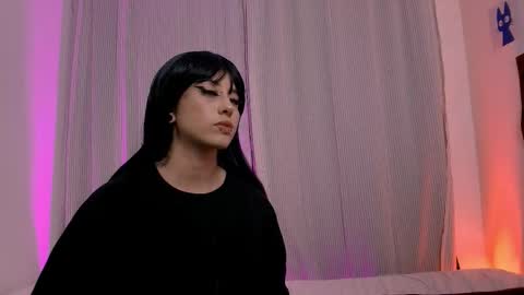 Snapshot of tokyo_blues chatting on 11, 1, 2026 Halsey Sofii online show from 11, 1, 2026