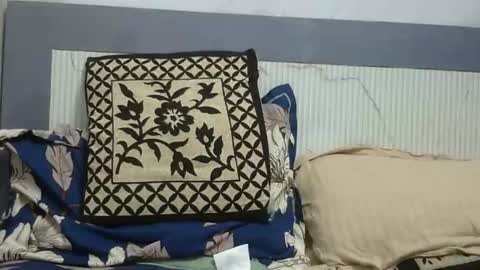 Snapshot of tokyo_indian chatting on 25, 10, 2025 Tokyo online show from 25, 10, 2025